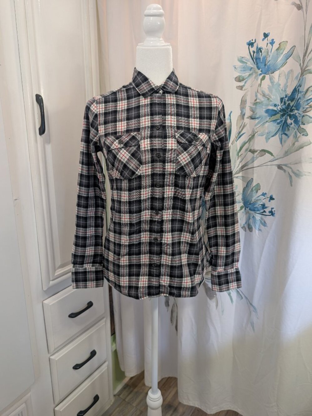 Eddie Bauer Cabincore Gorpcore Grunge Western Fall Plaid Button Up Flannel XS
